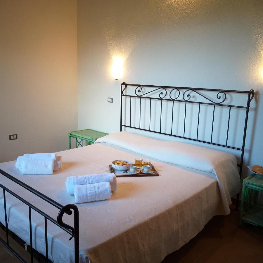 Agriturismo Funtan'Arva Loculi ภายนอก รูปภาพ