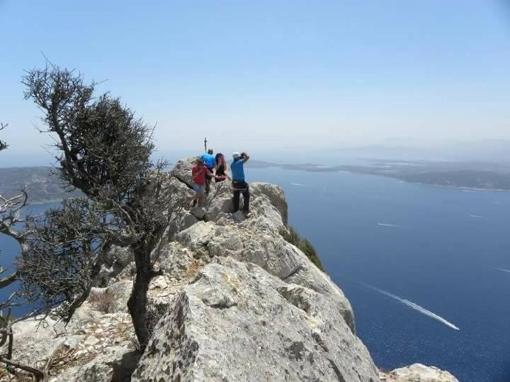 Agriturismo Funtan'Arva Loculi ภายนอก รูปภาพ